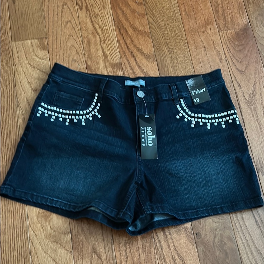 Soho Dark Blue Jean Shorts with Chic Embroidery